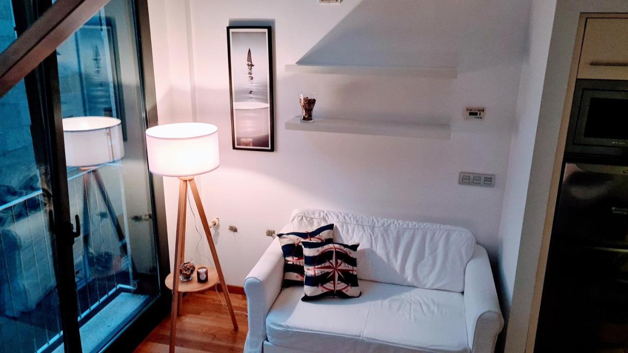 El Camarote Del Fraga Apartamento En Pleno Centro De Vigo Con Parking エクステリア 写真